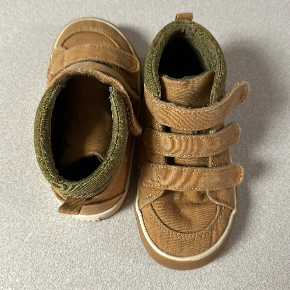 Old navy toddler boy boots